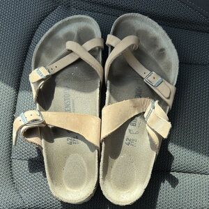 Birkenstock Mayari Sandals Size 42